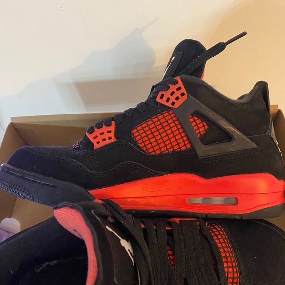 Men’s Air Jordan 4 Retro GS \'Red Thunder\' size 8.5 main image 9